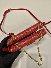 Colestore Prada Triangular Patent Leather Mini Pouch Red 15x10x5cm - 3