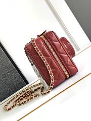 Colestore Chanel Camera Bag Lambskin & Gold-Tone Metal Red 11.5 × 16 × 6 cm - 3