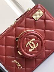 Colestore Chanel Camera Bag Lambskin & Gold-Tone Metal Red 11.5 × 16 × 6 cm - 5