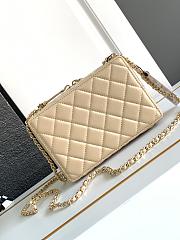 	 Colestore Chanel Camera Bag Lambskin & Gold-Tone Metal Beige 11.5 × 16 × 6 cm - 5