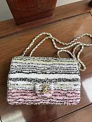Colestore Chanel Small Flap Bag Sequins Gold Tone Metal  14 × 21 × 8 cm - 4