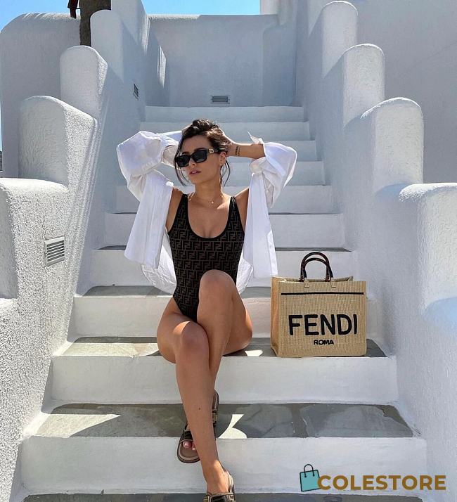 Fendi Sunshine Leather-trimmed Embroidered Raffia Tote 36×16×30cm - 1
