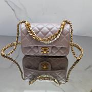 Colestore Chanel 24P Pearl Pink Size 14.5*19.5*7.5cm - 1