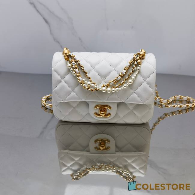 	 Colestore Chanel 24P Pearl White Size 14.5*19.5*7.5cm - 1