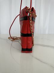 	 Colestore Chanel 22 Small Bag Calfskin Black And Red 20 × 19 × 6 cm - 5