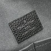 	 Colestore Louis Vuitton Mahina Hand It All Black M24132 - 3