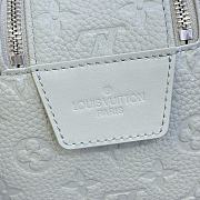 	 Colestore Louis Vuitton Dopp Kit Toilet Pouch White 28*15*16.5cm - 5