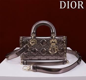Colestore Dior D-Joy Patent Purple Size 22*12*6.5cm
