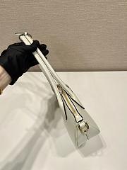 	 Colestore Prada Leather Top Handles White Handbag 26x17x9cm - 3