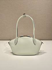 	 Colestore Prada Leather Top Handles White Handbag 26x17x9cm - 2