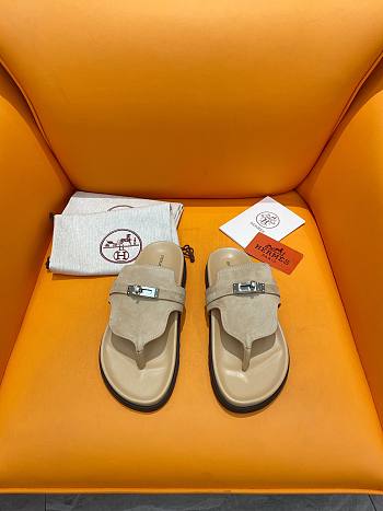 	 Colestore Hermes Slipper Beige Size 39-44