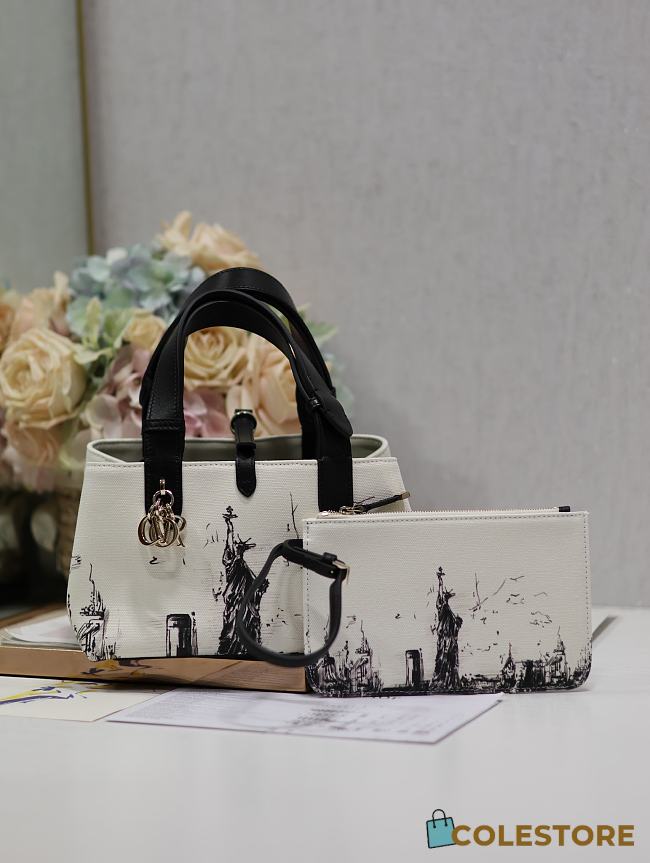Colestore Dior Toujours Black And White 23x15x15cm - 1