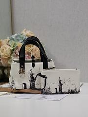 Colestore Dior Toujours Black And White 23x15x15cm - 1