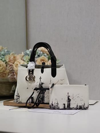 	 Colestore Dior Toujours Medium Black And White 28.5x19x21.5cm