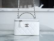 	 Colestore Chanel 23K Vanity Chain Shoulder Bag White 9.5*17*8cm - 5