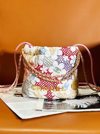 Colestore Chanel Flower Patterns Size 20x23x6cm