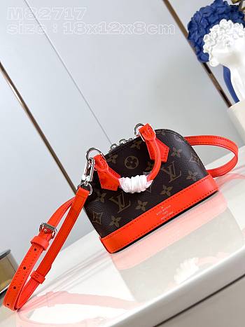 	 Colestore LV Nano Alma Orange M82717 Size 18 x 12 x 8 cm