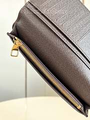 	 Colestore Louis Vuitton M83335 Brazza Wallet Brown 10 x 19 x 2 cm - 6