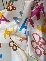 	 Colestore Chanel Scarf Multipe Color White Slik - 3