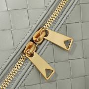 	 Colestore Bottega Veneta Vanity Case White - 3
