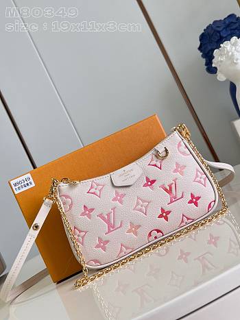	 Colestore Louis Vuitton Easy Pouch On Strap M83448