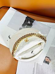 Colestore Chanel Pouch White 17 × 18 × 7 cm - 4