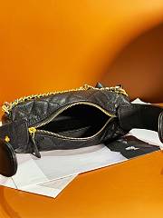	 Colestore Chanel Pouch Black 17 × 18 × 7 cm - 4