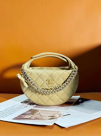 	 Colestore Chanel Pouch Yellow 17 × 18 × 7 cm