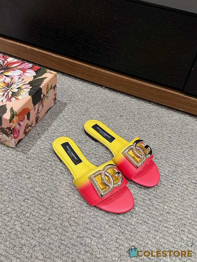 	 Colestore Dolce&Gabbana Calfskin Slide Yellow - 1