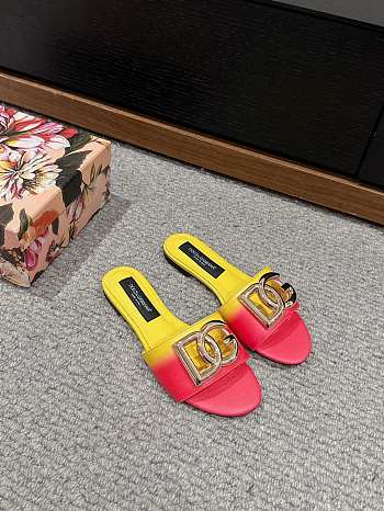	 Colestore Dolce&Gabbana Calfskin Slide Yellow