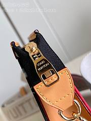 	 Colestore LV Gaston Wallet M83466 Black & Blue 22 x 14.5 x 4.5 cm - 4