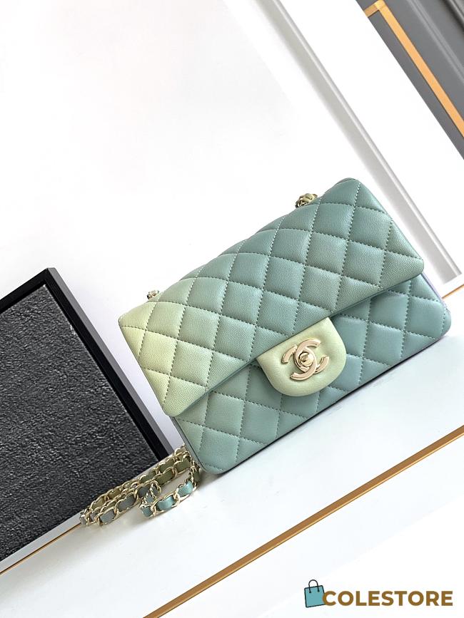 Colestore Chanel 24S Gradient Light Green CF Flap Bag 20cm - 1