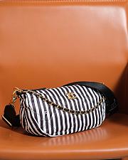 Colestore Chanel Hobo Bag Printed Fabric & Gold Metal White & Black 16x30x10cm - 6