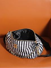 Colestore Chanel Hobo Bag Printed Fabric & Gold Metal White & Black 16x30x10cm - 2
