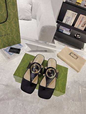 Colestore Gucci Black Blondie Thong Sandals