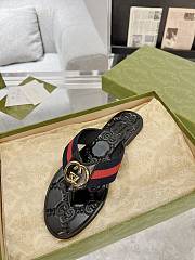 Colestore Gucci GG Thong Dark Blue & Red Nylon Web Sandals - 5