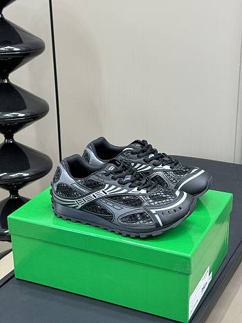 Bottega Veneta Orbit Sneakers Black