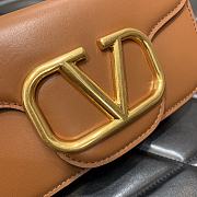 Valentino Garavani Loco Shoulder Bag Brown 20cm - 5