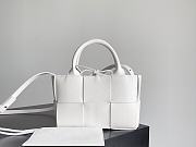 Bottega Veneta Super Mini Tote Bag White 20x7x13cm - 1