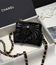 Chanel Bow Clutch With Chain Black 13x10x3.5cm - 1