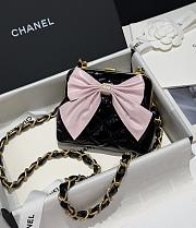 Chanel Pink Bow Clutch With Chain Black Leather 13x10x3.5cm - 1