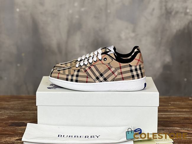 Burberry Rangleton Checkered Sneakers Beige - 1