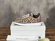 Burberry Rangleton Checkered Sneakers Beige - 1