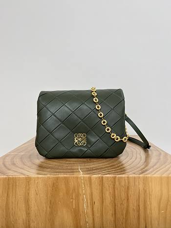 Loewe Puffer Goya Vintage Green Bag 23x9x17cm