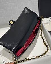 Chanel 24A Maxi Baguette Clutch Black 18x38x4cm - 4