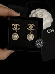 Chanel Sunflower Pearl Earrings - 4