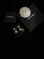 Chanel Sunflower Pearl Earrings - 3
