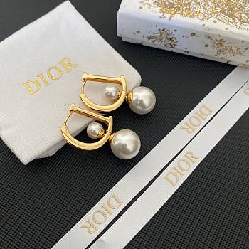 Dior Letter Size Bead Earrings