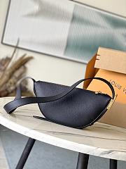 Louis Vuitton Low Key Bag Black M11429 28x13x5.5cm - 1