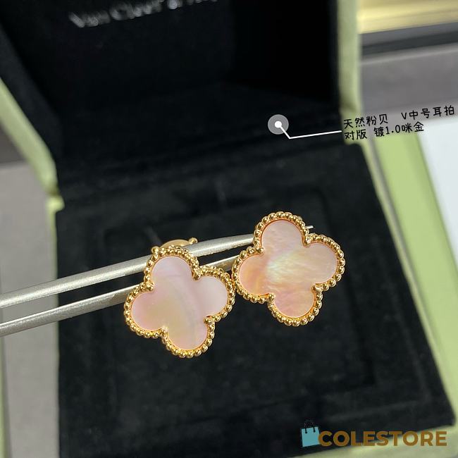 Van Cleef & Arpels Four-Leaf Clover Natural Pink Earrings - 1